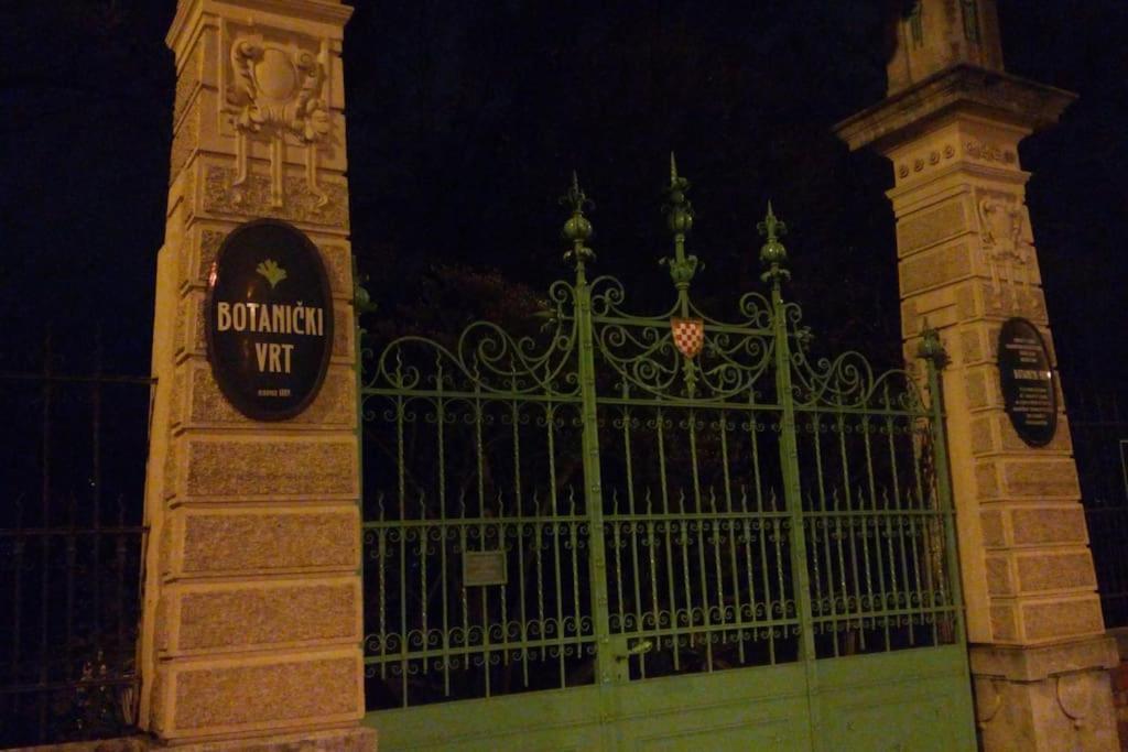 Zagreb Botanical Garden Budget Apartment Εξωτερικό φωτογραφία